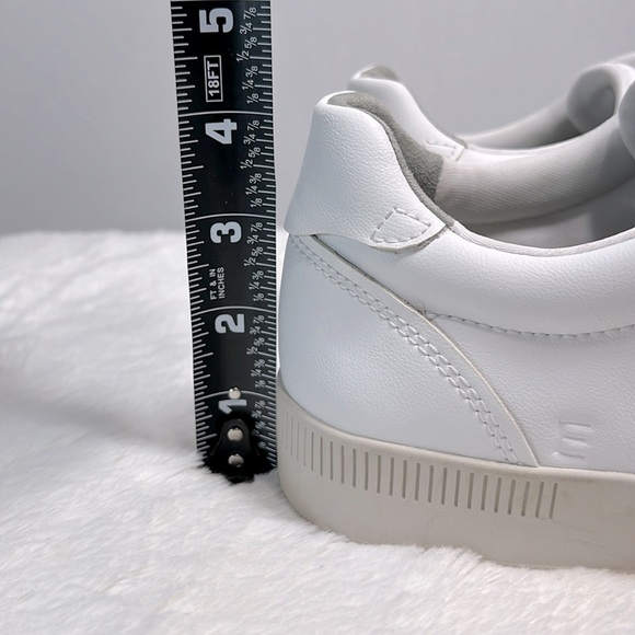 Everlane ReLeather Court Sneaker Velcro size F11 M9 - Picture 14 of 14